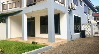 3 Bedroom House For Rent in Ridge, Accra