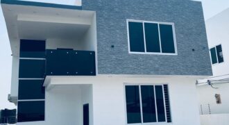 4 BEDROOM HOUSE FOR SALE IN LAKESIDE ESTATE