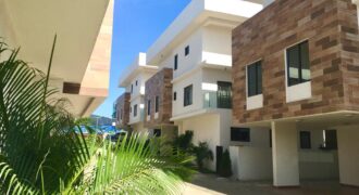 4 BEDROOM TOWNHOUSE FOR RENT IN AIRPORT